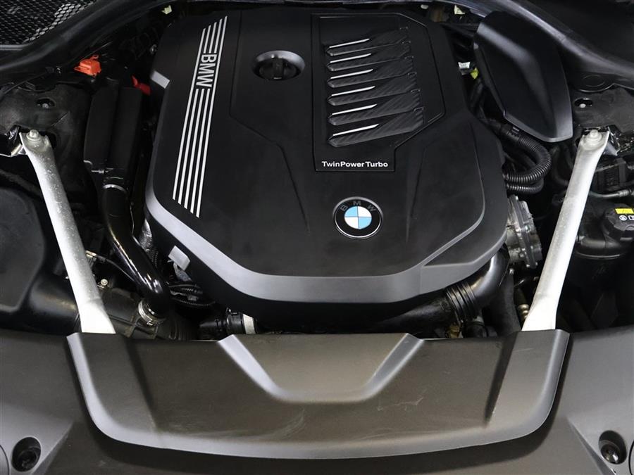 2020 BMW 7-Series 740 XI photo