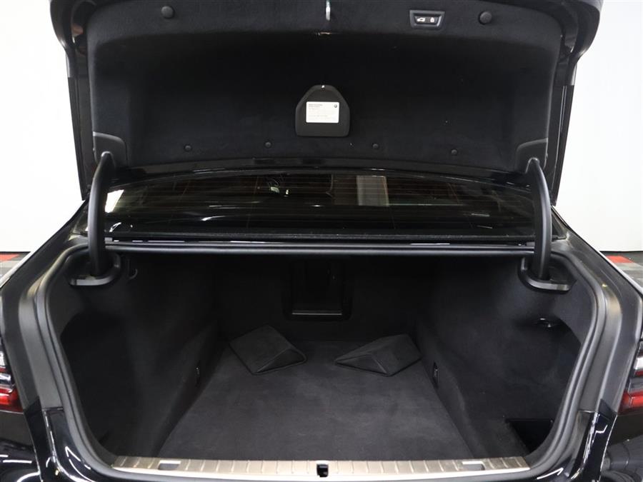2020 BMW 7-Series 740 XI photo