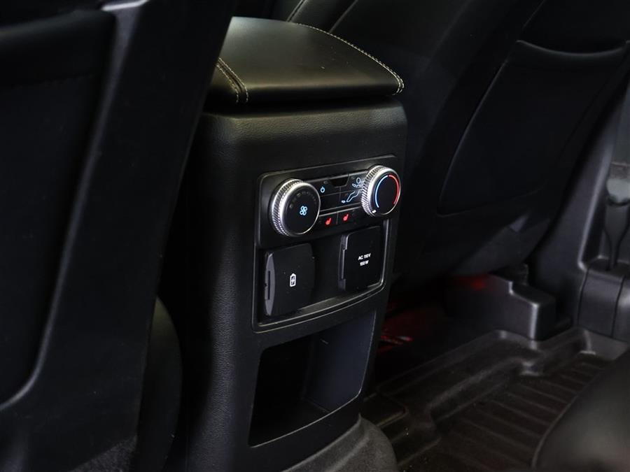 2020 Ford Explorer ST photo