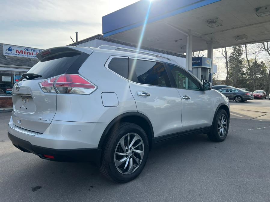 2017 Nissan Pathfinder 4x4 Platinum photo