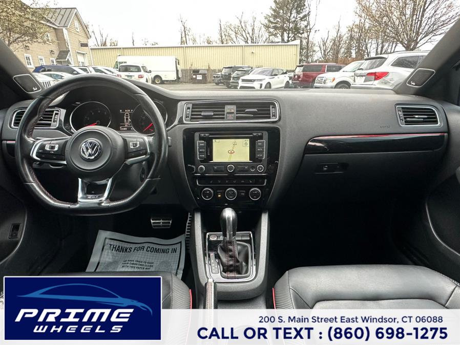 2015 Volkswagen Jetta Sedan 4dr Auto 2.0T GLI SEL PZEV photo