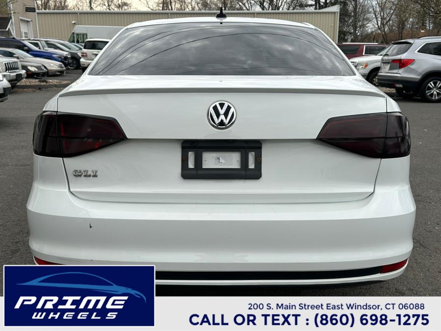 2015 Volkswagen Jetta Sedan 4dr Auto 2.0T GLI SEL PZEV photo