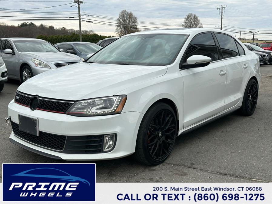 2015 Volkswagen Jetta Sedan 4dr Auto 2.0T GLI SEL PZEV photo