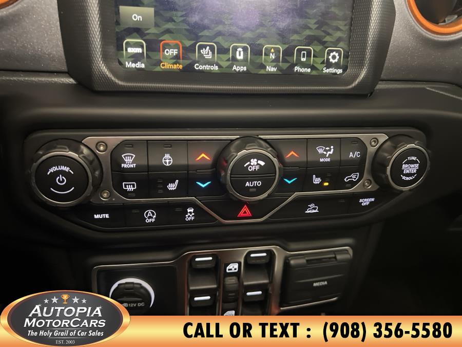2023 Jeep Gladiator MOJAVE photo