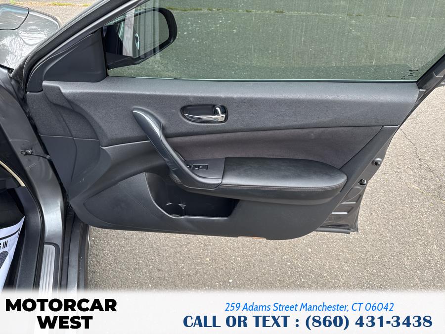 2000 Nissan Maxima GXE photo