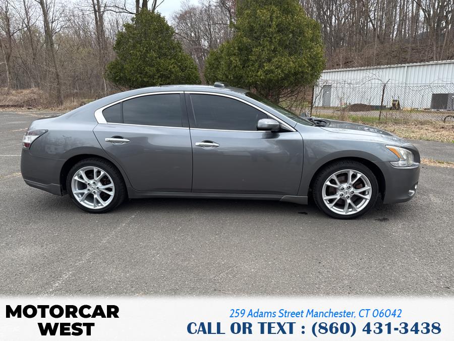2000 Nissan Maxima GXE photo