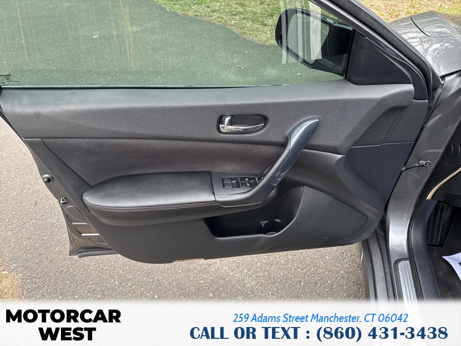 2000 Nissan Maxima GXE photo
