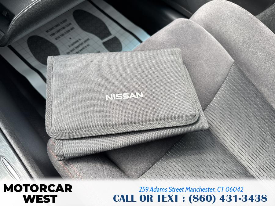 2000 Nissan Maxima GXE photo