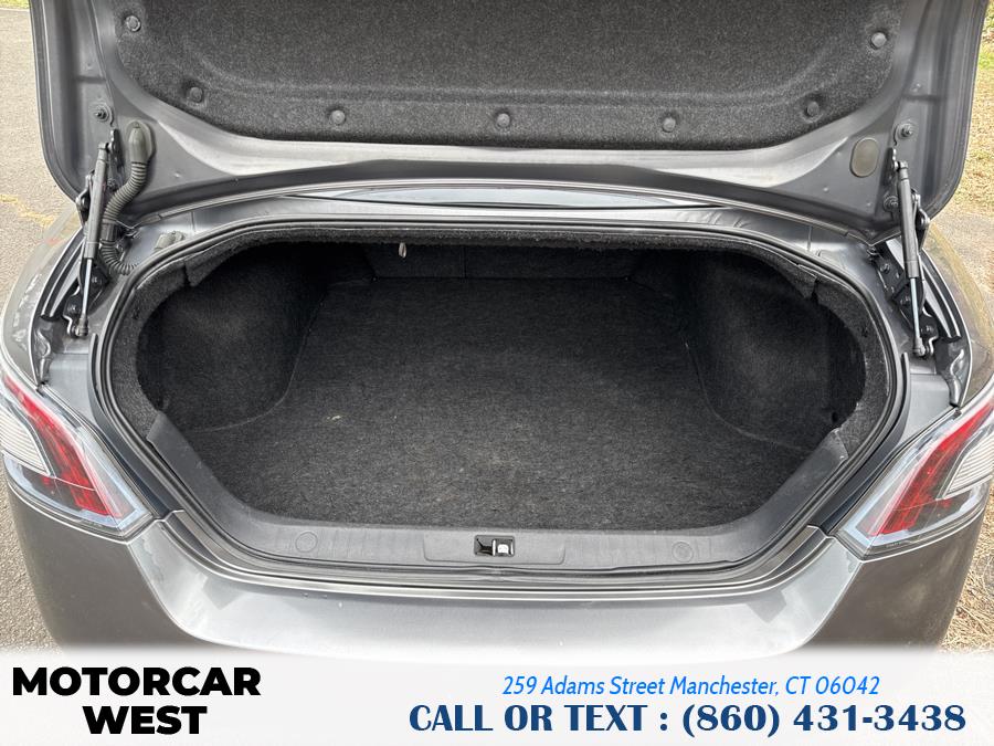 2000 Nissan Maxima GXE photo