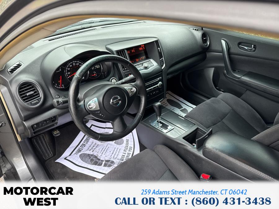 2000 Nissan Maxima GXE photo