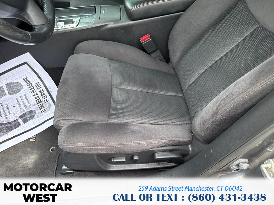 2000 Nissan Maxima GXE photo