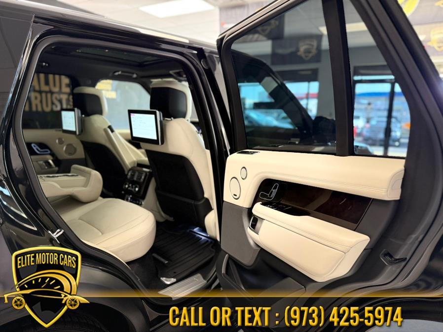 2019 Land Rover Range Rover V8 Supercharged SWB photo