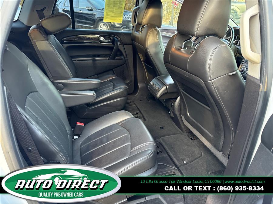 2017 Buick Enclave AWD 4dr Leather photo