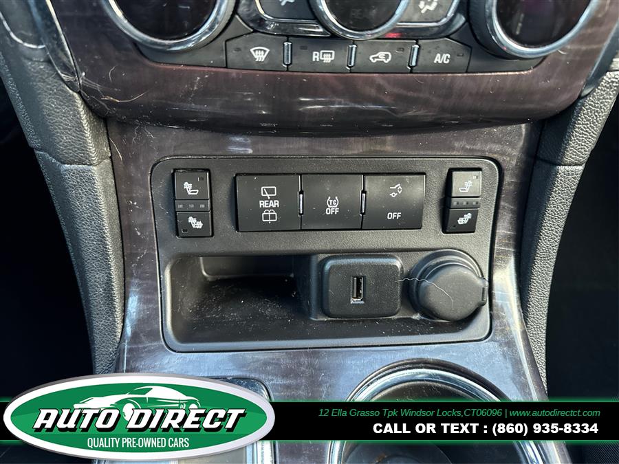 2017 Buick Enclave AWD 4dr Leather photo