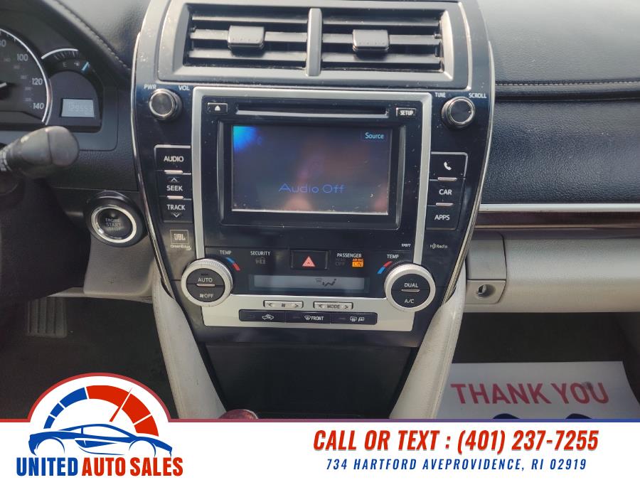 2013 Toyota Camry L photo