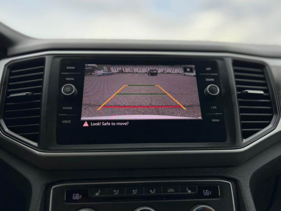 2021 Volkswagen Atlas 3.6L V6 SE w/Technology 4MOTIO photo