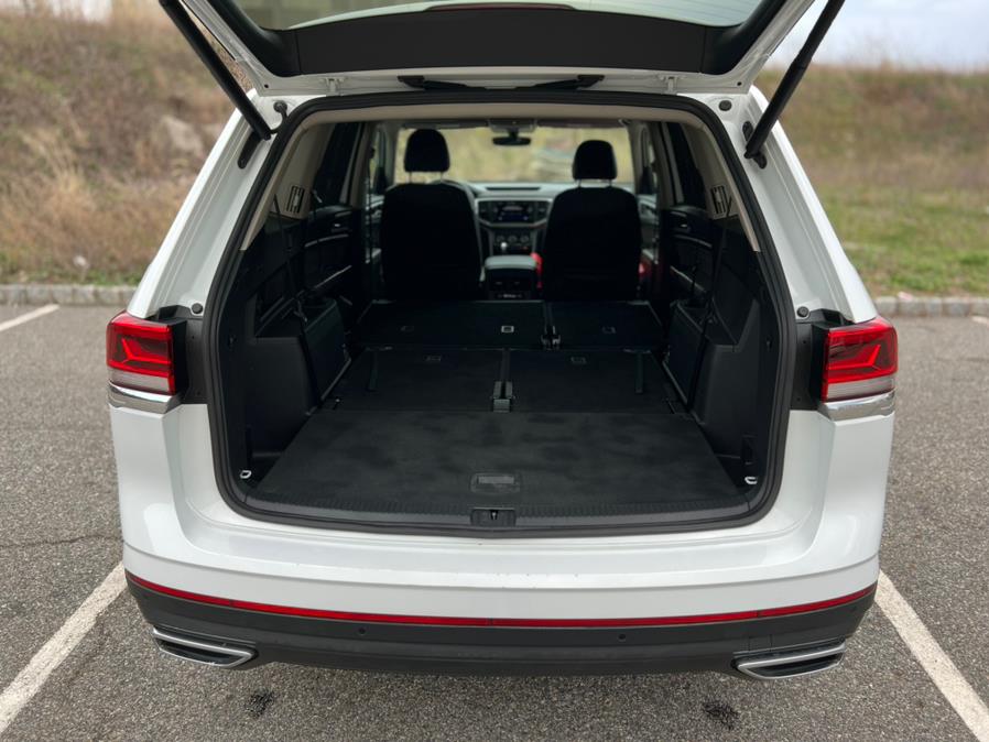 2021 Volkswagen Atlas 3.6L V6 SE w/Technology 4MOTIO photo