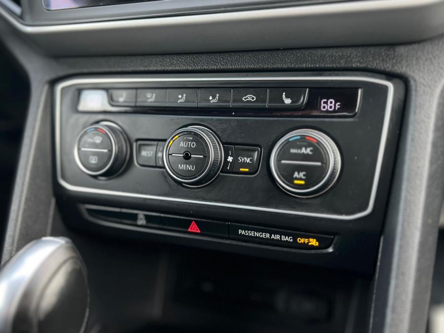 2021 Volkswagen Atlas 3.6L V6 SE w/Technology 4MOTIO photo