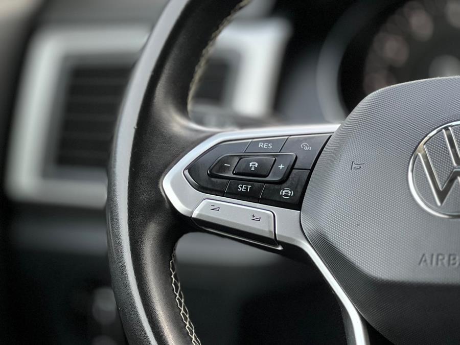 2021 Volkswagen Atlas 3.6L V6 SE w/Technology 4MOTIO photo