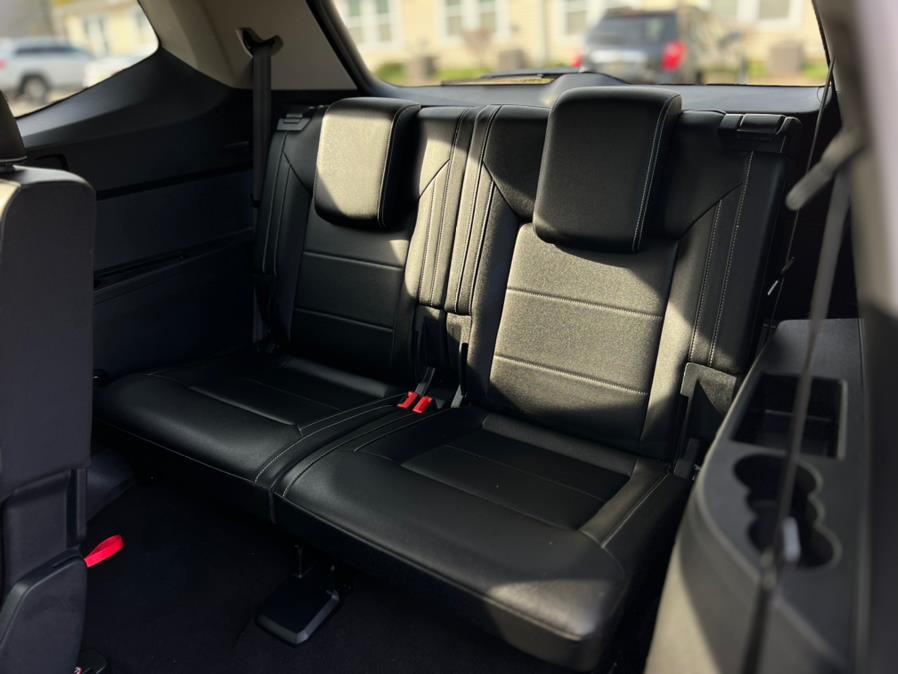 2021 Volkswagen Atlas 3.6L V6 SE w/Technology 4MOTIO photo