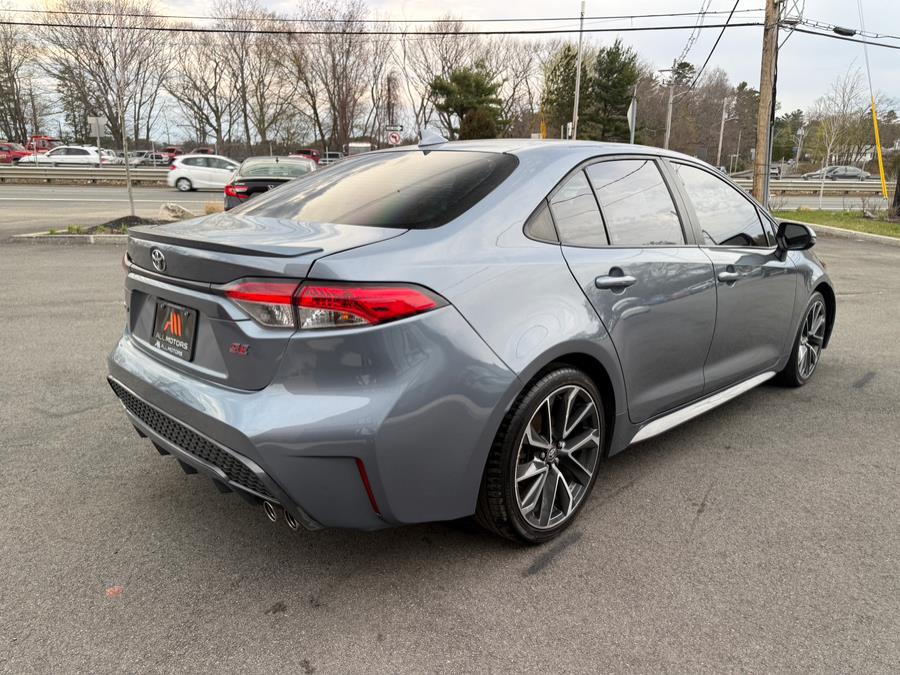 2020 Toyota Corolla SE Manual (Natl) photo