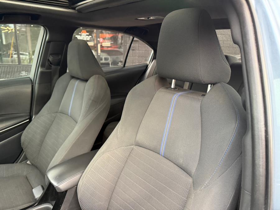 2020 Toyota Corolla SE Manual (Natl) photo