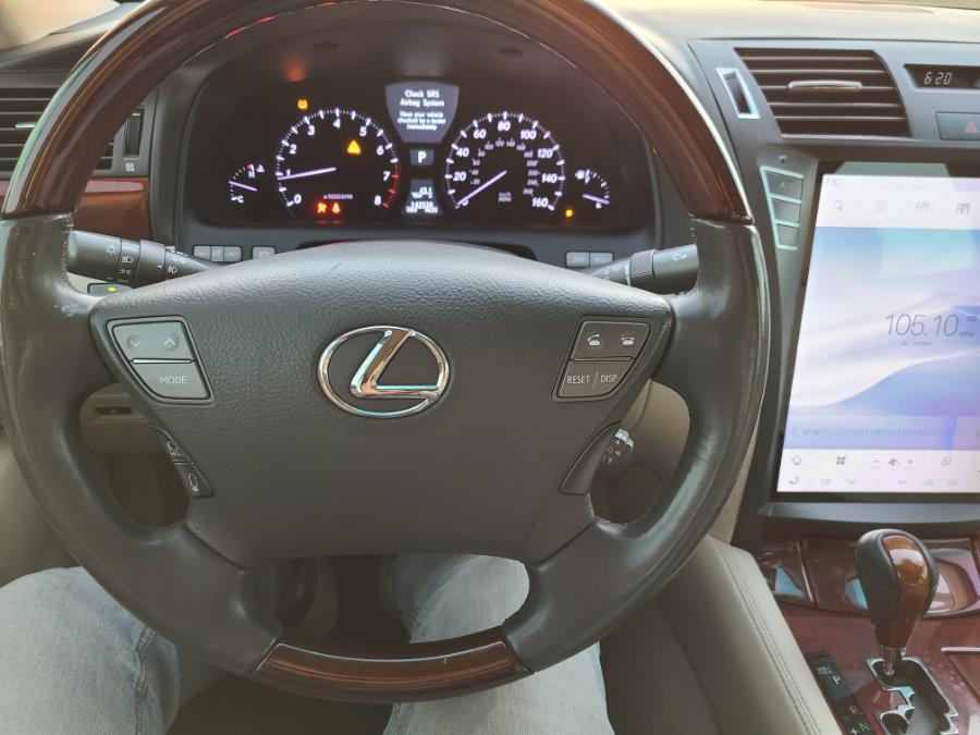 2010 Lexus LS 460 photo