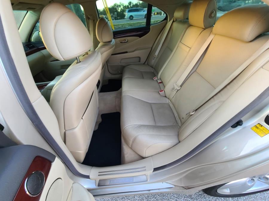 2010 Lexus LS 460 photo