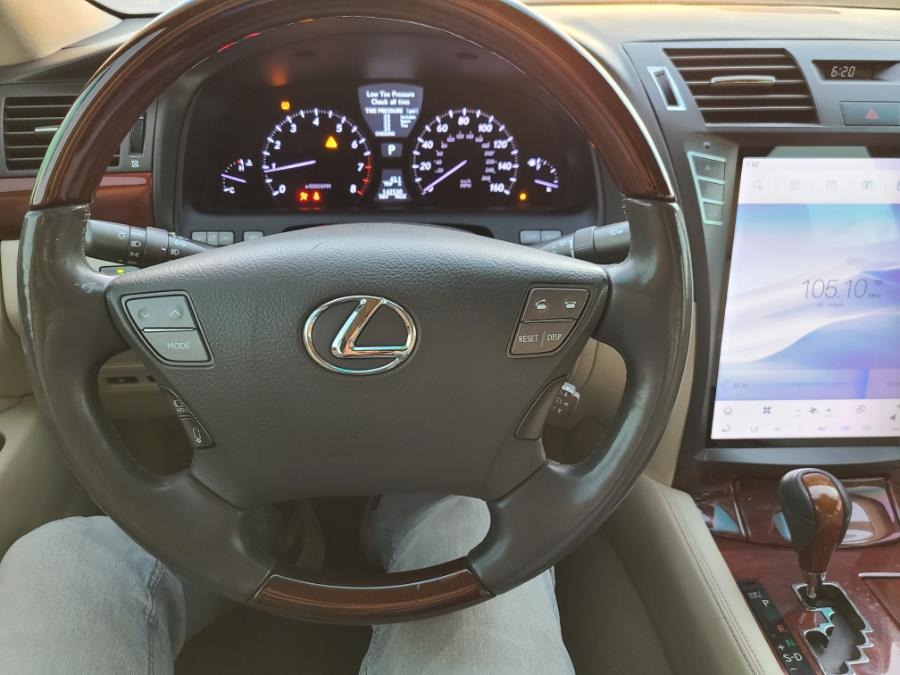 2010 Lexus LS 460 photo