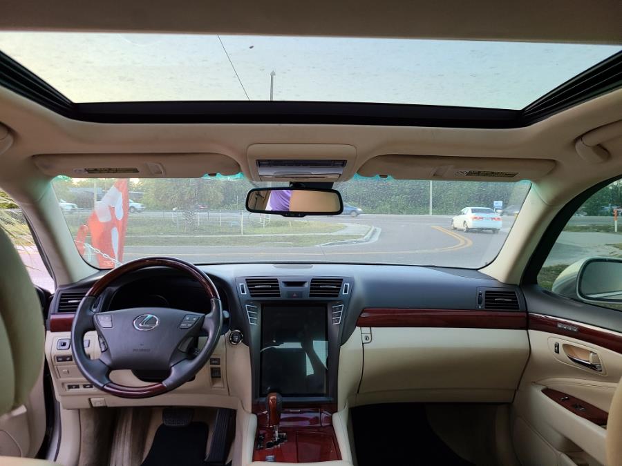 2010 Lexus LS 460 photo