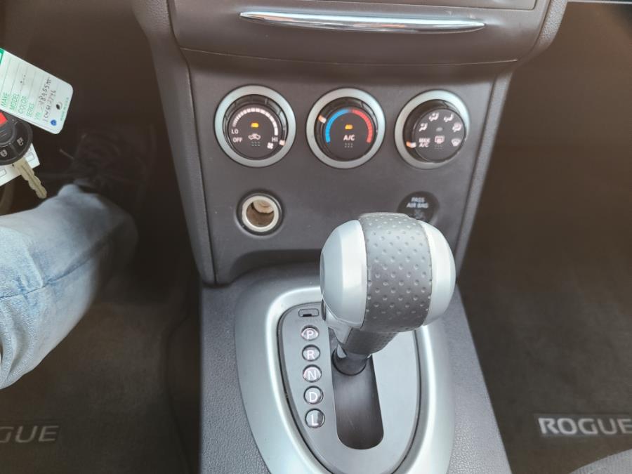 2012 Nissan Rogue S photo