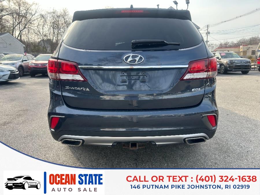 2017 Hyundai Santa Fe SE 3.3L Auto AWD photo