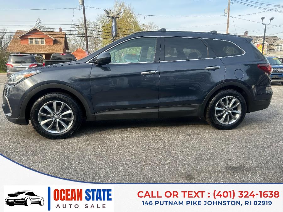2017 Hyundai Santa Fe SE 3.3L Auto AWD photo