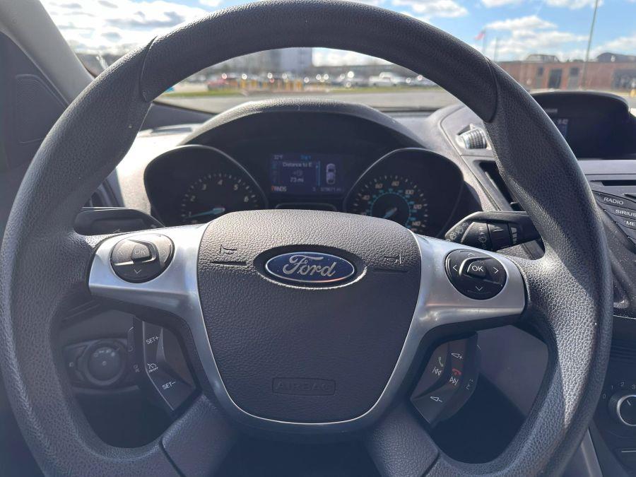 2013 Ford Escape SE photo