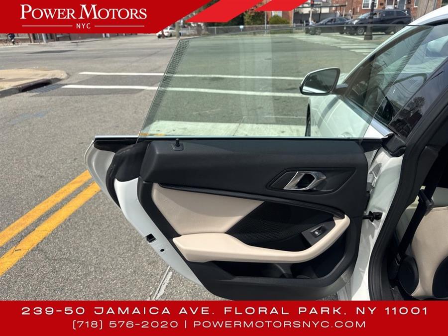 2021 BMW 2 Series 228i xDrive photo
