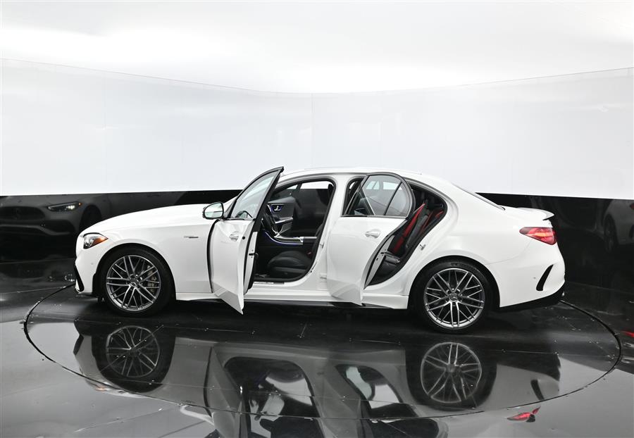 2023 Mercedes-Benz C-Class AMG C 43 photo