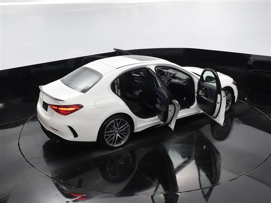 2023 Mercedes-Benz C-Class AMG C 43 photo