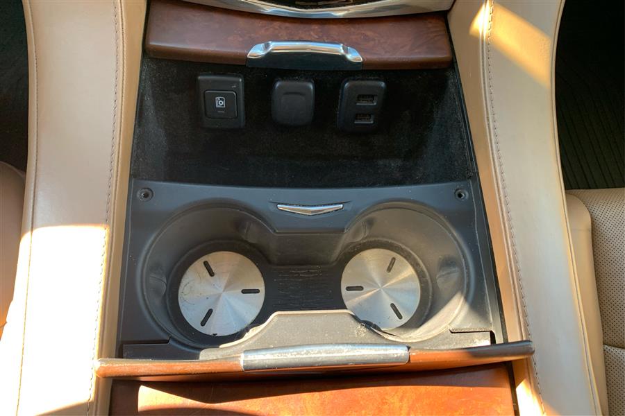 2016 Cadillac Escalade 4WD 4dr Platinum photo