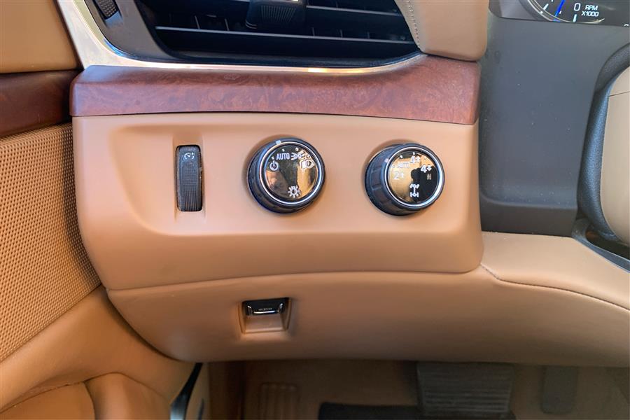 2016 Cadillac Escalade 4WD 4dr Platinum photo
