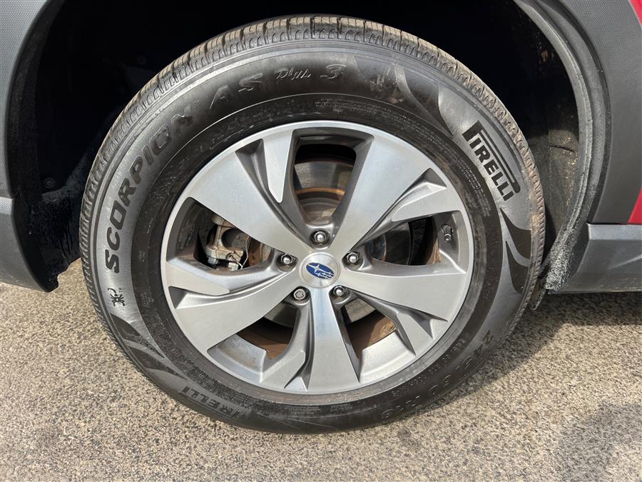 2019 Subaru Ascent 2.4T Premium 8-Passenger photo