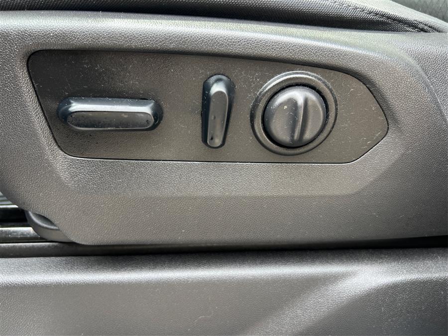 2019 Chevrolet Silverado 1500 4WD Crew Cab 147