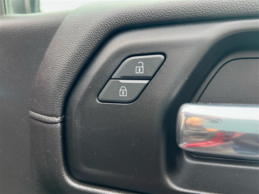 2019 Chevrolet Silverado 1500 4WD Crew Cab 147