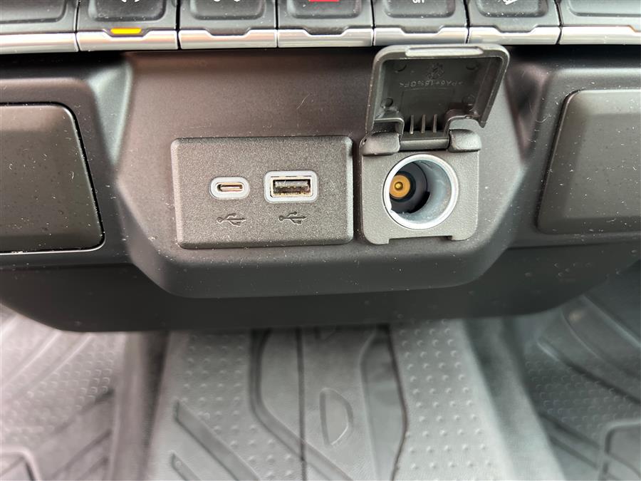 2019 Chevrolet Silverado 1500 4WD Crew Cab 147