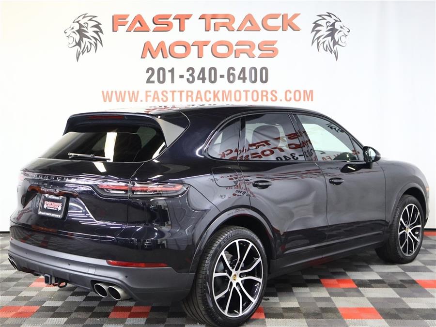 2019 Porsche Cayenne S photo