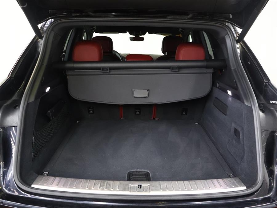 2019 Porsche Cayenne S photo