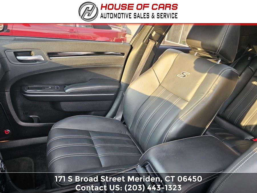 2018 Chrysler 300 300S RWD photo