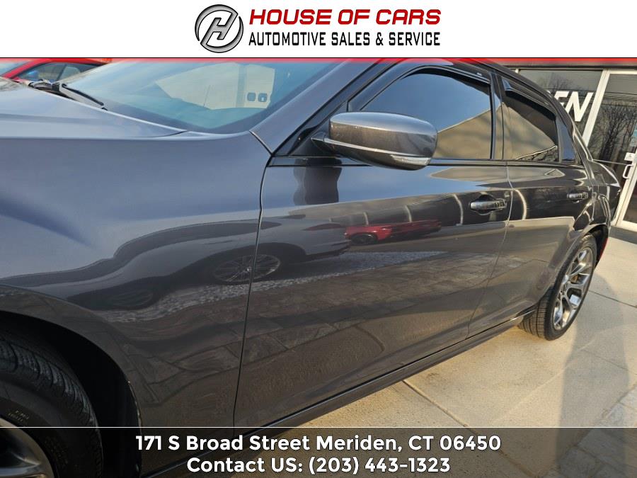 2018 Chrysler 300 300S RWD photo