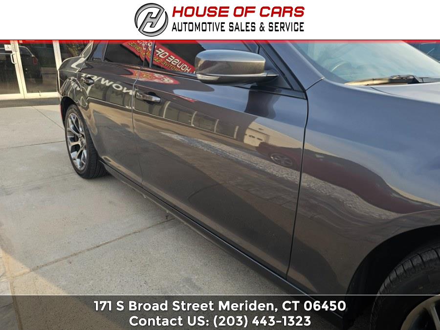 2018 Chrysler 300 300S RWD photo