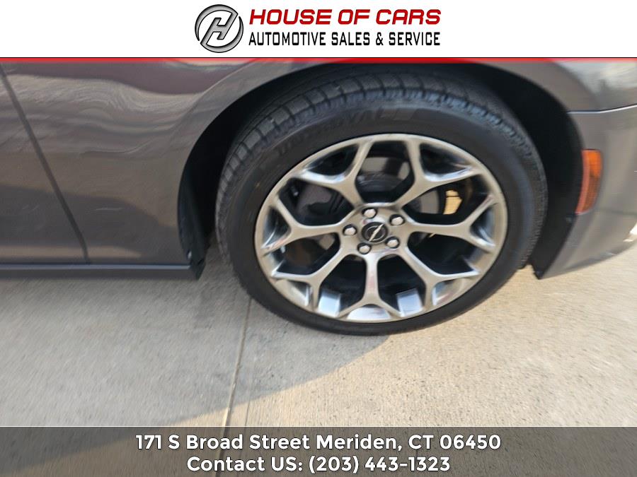 2018 Chrysler 300 300S RWD photo