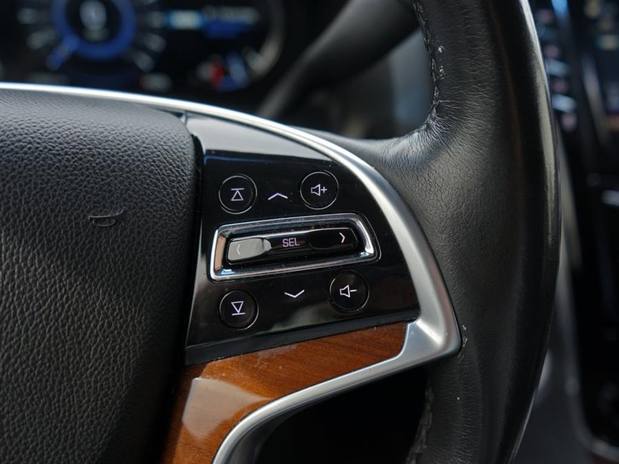 2019 Cadillac Escalade Luxury photo